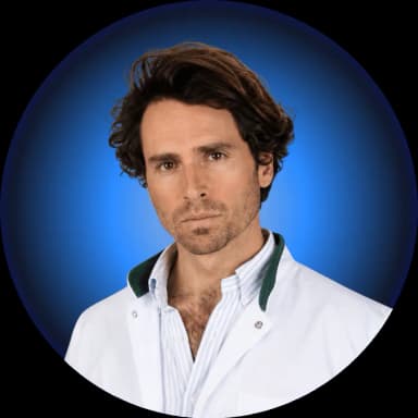 Dr Charlélie Couput